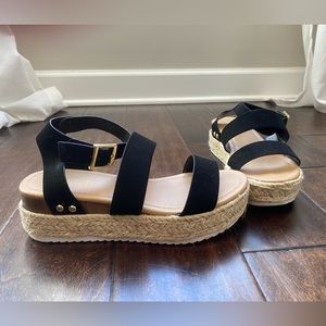 SODA Platform Sandals